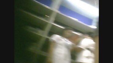 Ginebra Bellucci nie odłoży filmy erotyczne hd cipki!